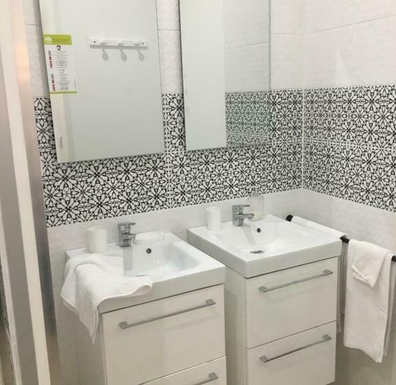 Номер Стандарт, Le Mas Aux Arômes