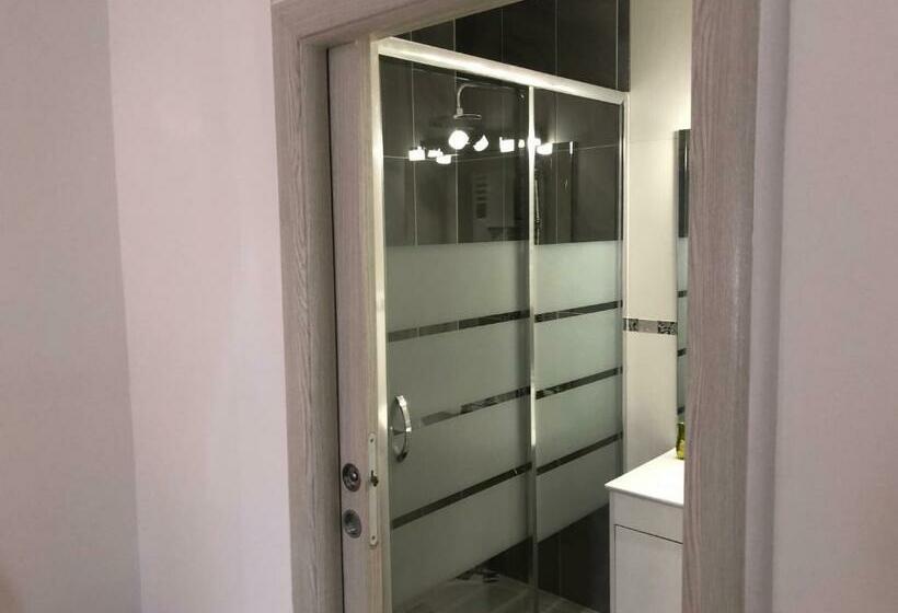 סוויטה משפחתית, Maison Tobias