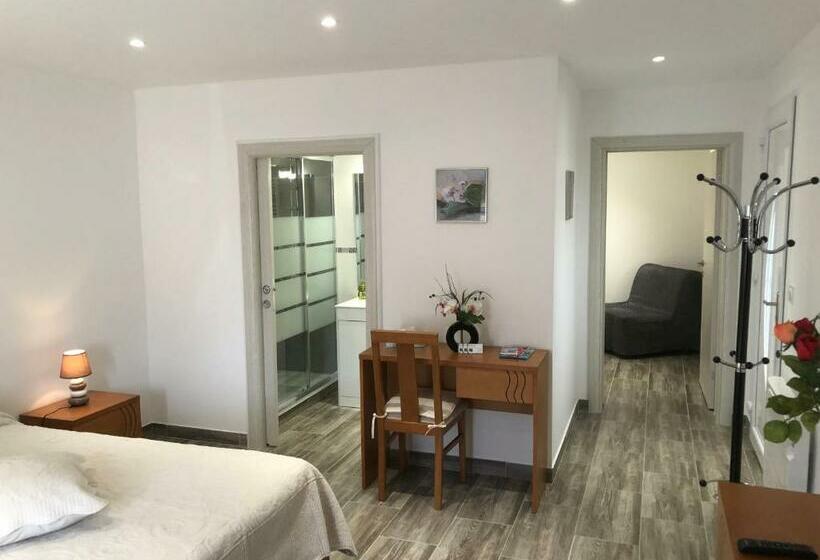 סוויטה משפחתית, Maison Tobias