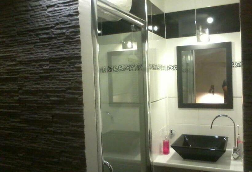 חדר אקונומי, Marseille City Chambres&appartements