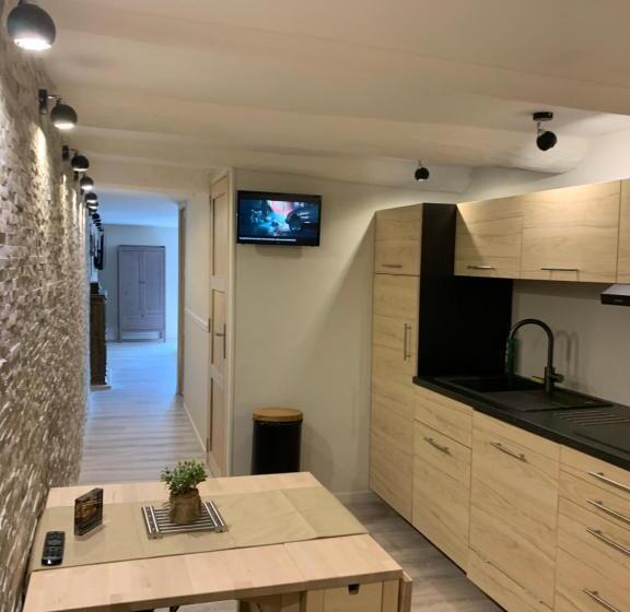 Апартаменты 2 Спальни, Marseille City Chambres&appartements