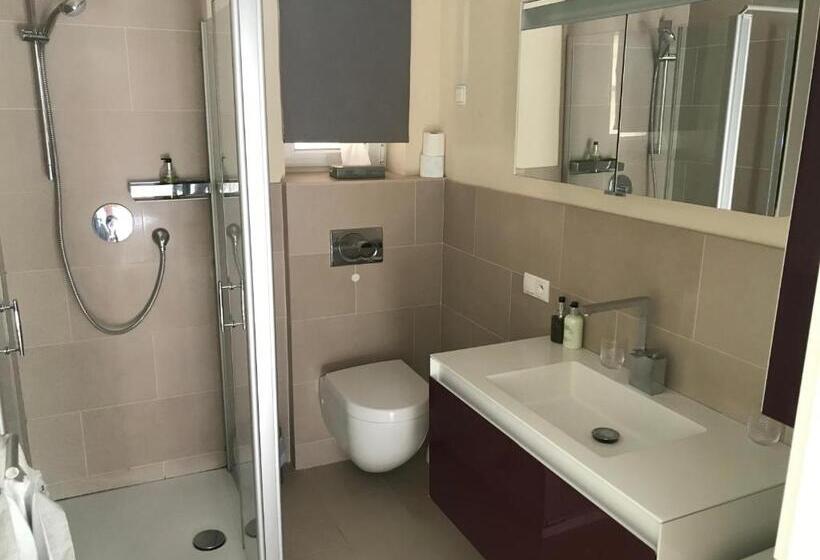 스탠다드 룸 가든 전망, Villa La Begude   Boutique Luxury B&b