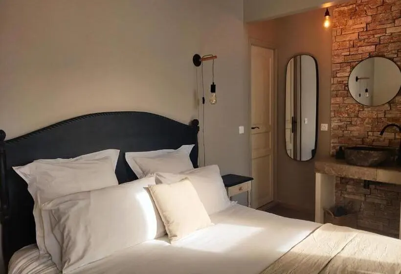 ベーシックルーム, Chambres D Hôtes   Bed And Breakfast Les Palmiers