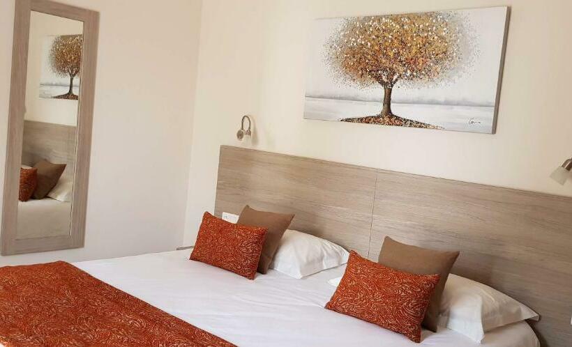 اتاق سوپریور, Cyrnea B&b Adults Only