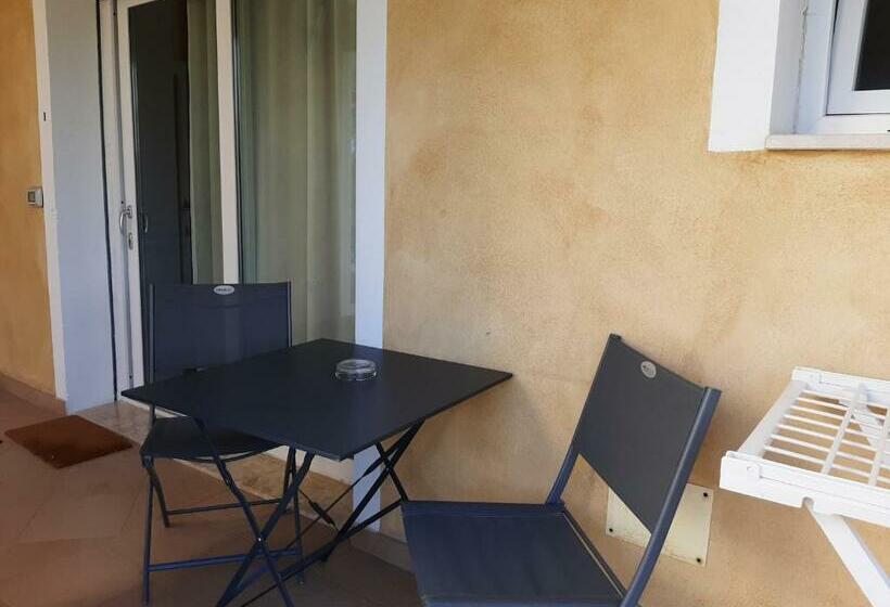 اتاق سوپریور, Cyrnea B&b Adults Only