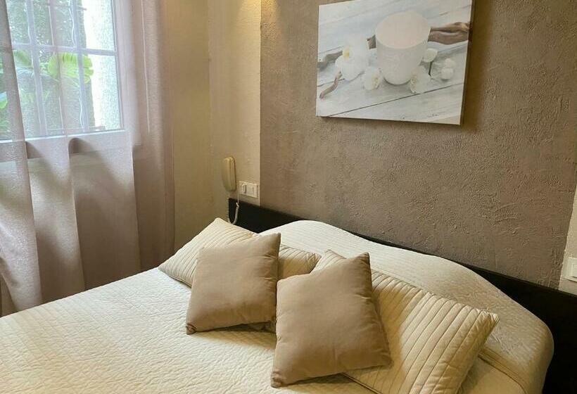 Chambre Standard, Abelia