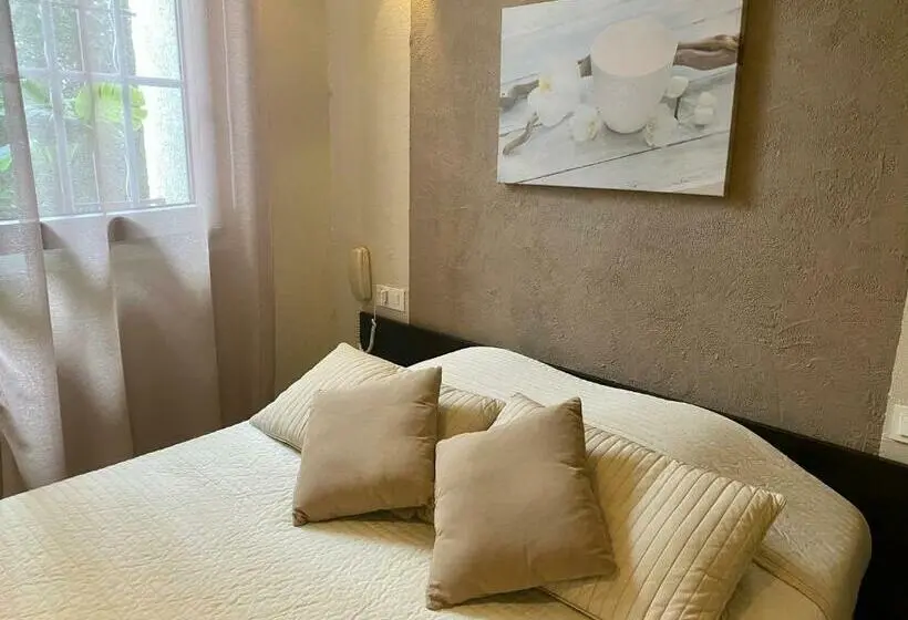 Chambre Standard, Abelia