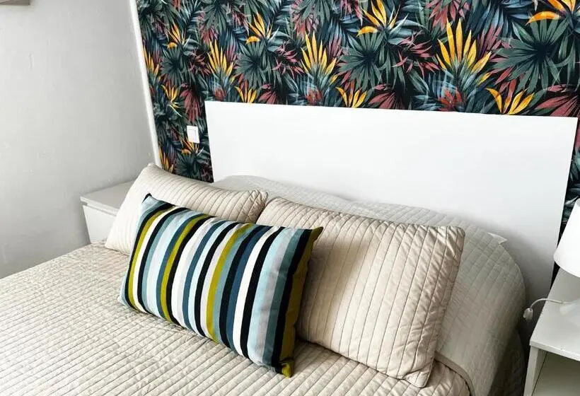Chambre Confort, Abelia