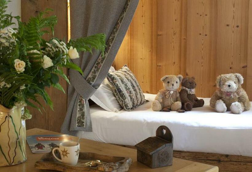 חדר סטנדרט לשלושה, Chalet Hôtel Les Fermes De Pierre & Anna