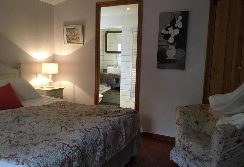 舒适型房间, Clos Des Iris