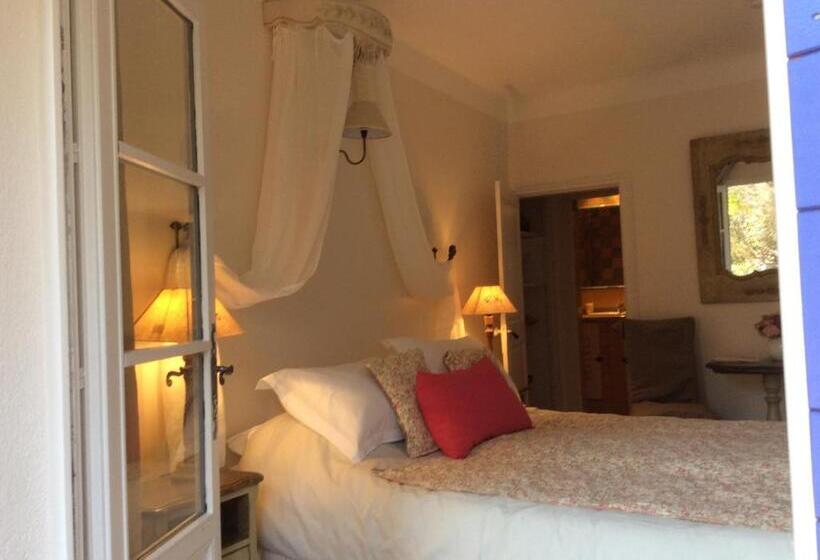 舒适型房间, Clos Des Iris