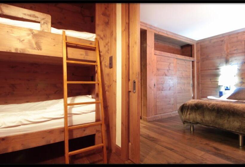 اتاق لوکس, Hôtel Champs Fleuris Morzine