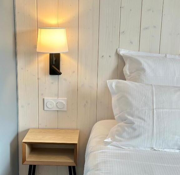 带海景的标准房, De La Baie