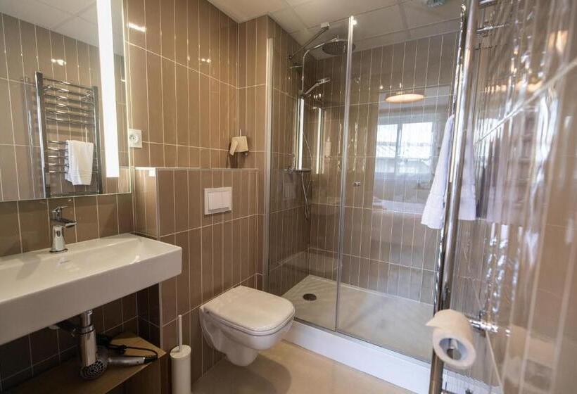 标准间内部标间, De La Baie