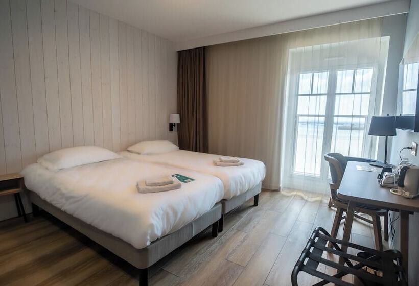 高级海景房, De La Baie