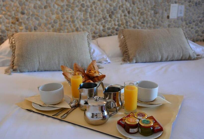 オーシャンビュースタンダードルームテラス付き, Hôtel Dolce Notte