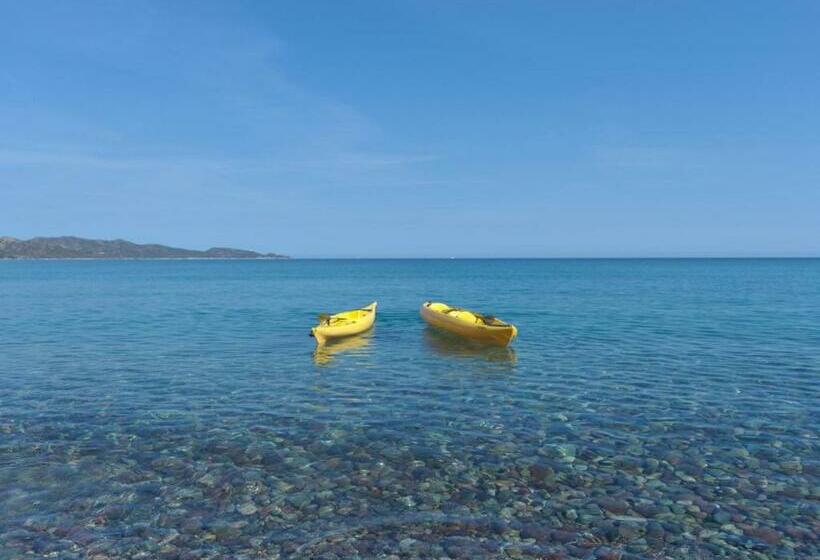 オーシャンビュースタンダードルーム, Hôtel Dolce Notte