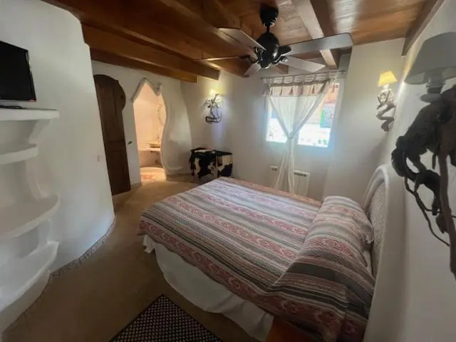 Villa 1 Makuuhuone Merinäkymä, Hôtel Dolce Notte