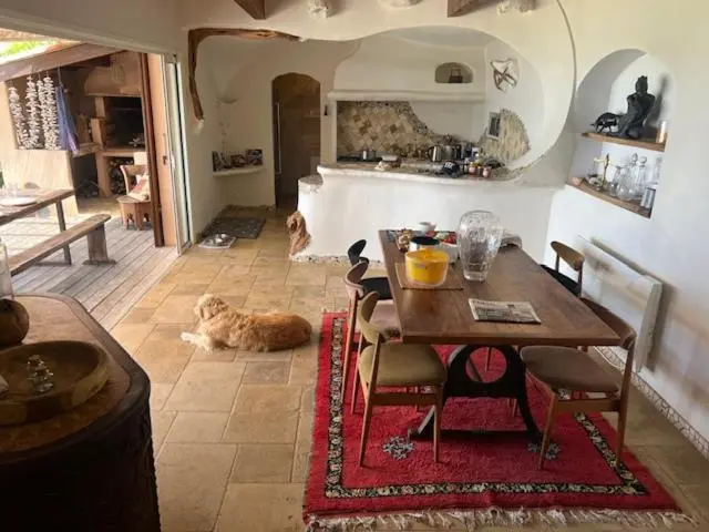 Villa 1 Makuuhuone Merinäkymä, Hôtel Dolce Notte