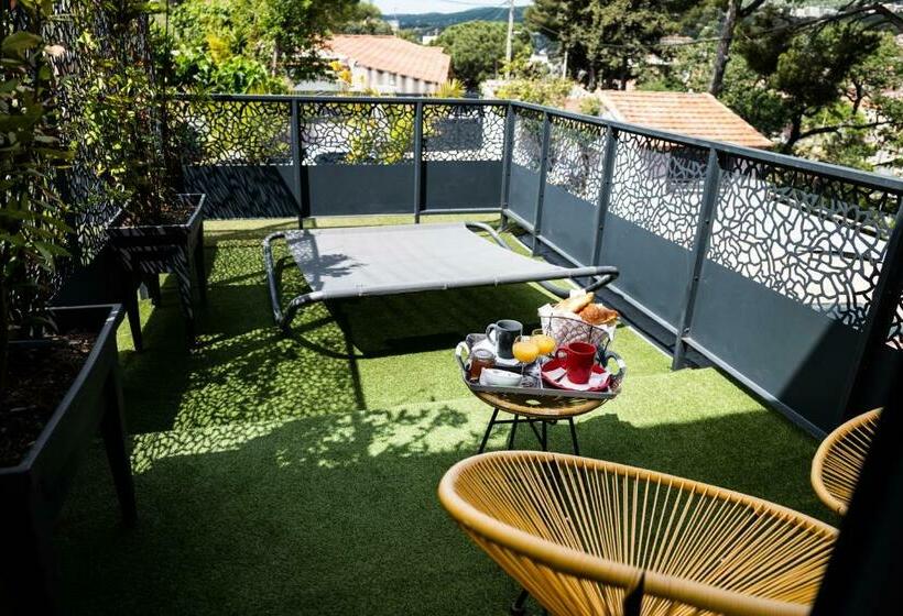 带大床的标准间, Hôtel Eden Cassis   Parking Privé