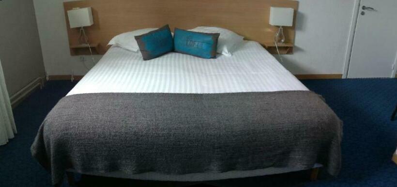 חדר סטנדרט, La Regie