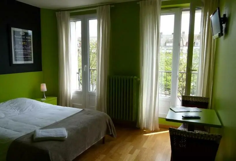 Superior-huone, Hôtel Victor
