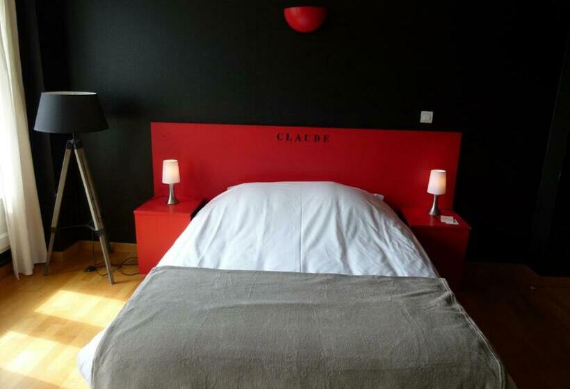 חדר סטנדרט לשלושה, Hôtel Victor