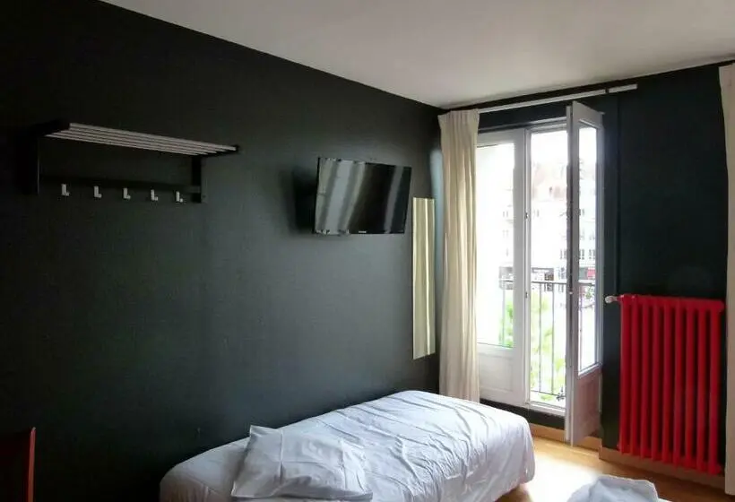 Standard Kolmen Hengen Huone, Hôtel Victor
