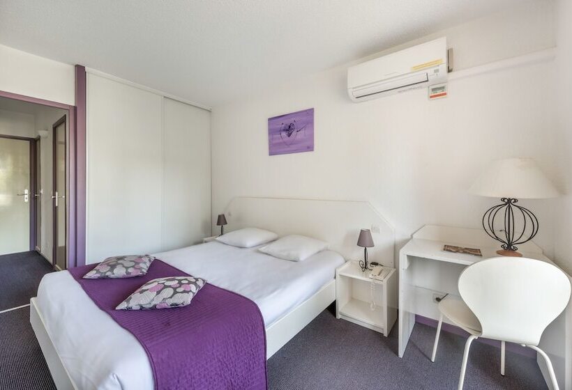 标准间, Le Clos Des Bruyeres