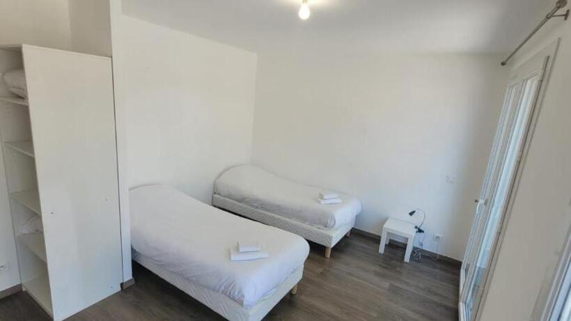 Апартаменты 2 Спальни, Le Relais De La Calèche