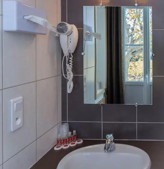 Camera Familiare, Restaurant Le Castel Fleuri