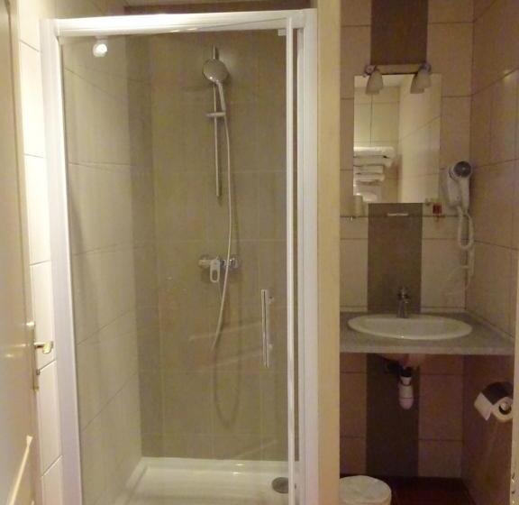 חדר סטנדרט, Restaurant Le Castel Fleuri