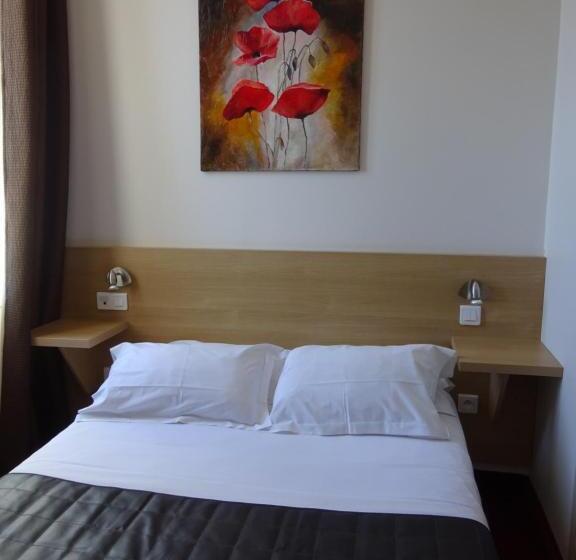 חדר סטנדרט, Restaurant Le Castel Fleuri