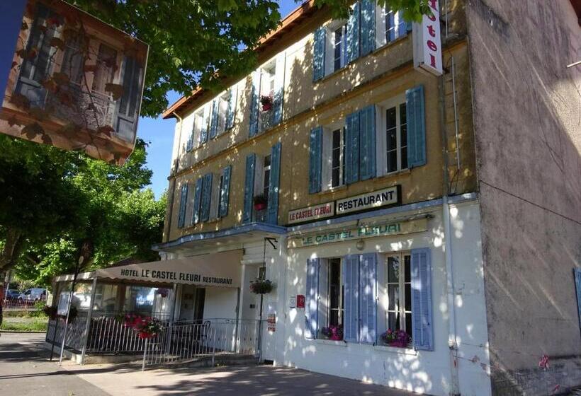 חדר סטנדרט לשלושה, Restaurant Le Castel Fleuri