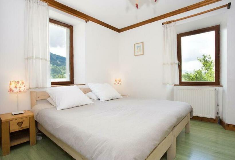 חדר סטנדרט, Gite Auberge De Montvilliers