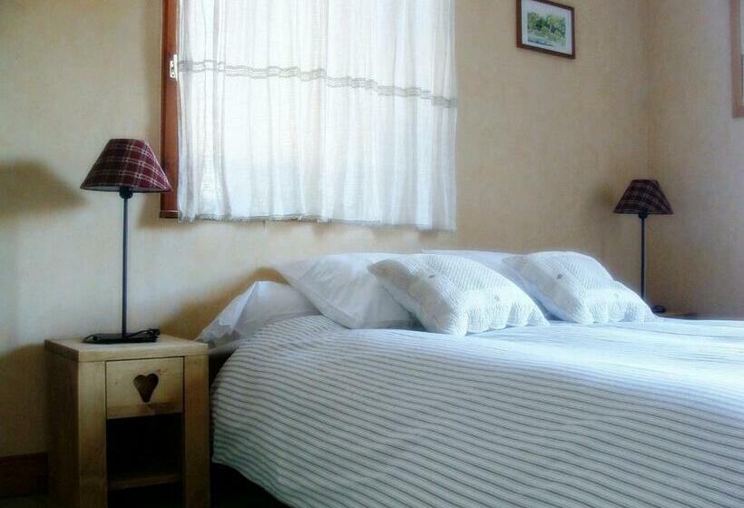 חדר סטנדרט, Gite Auberge De Montvilliers