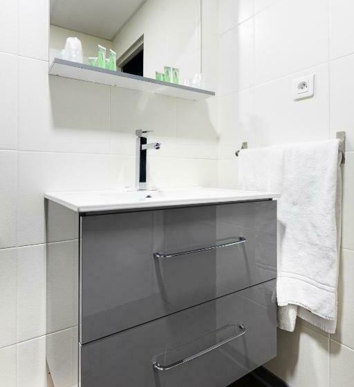 Номер Стандарт, Restaurant Espace Squash 3000