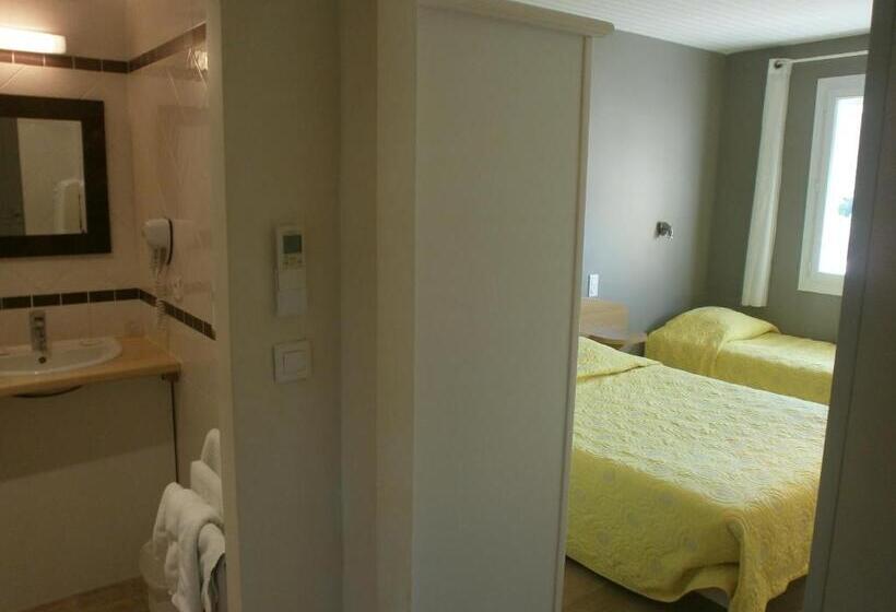 חדר משפחתי, Au Tapis De Sable