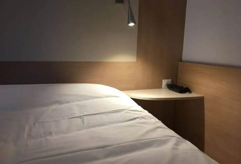 Standard-huone, Cantosorgue