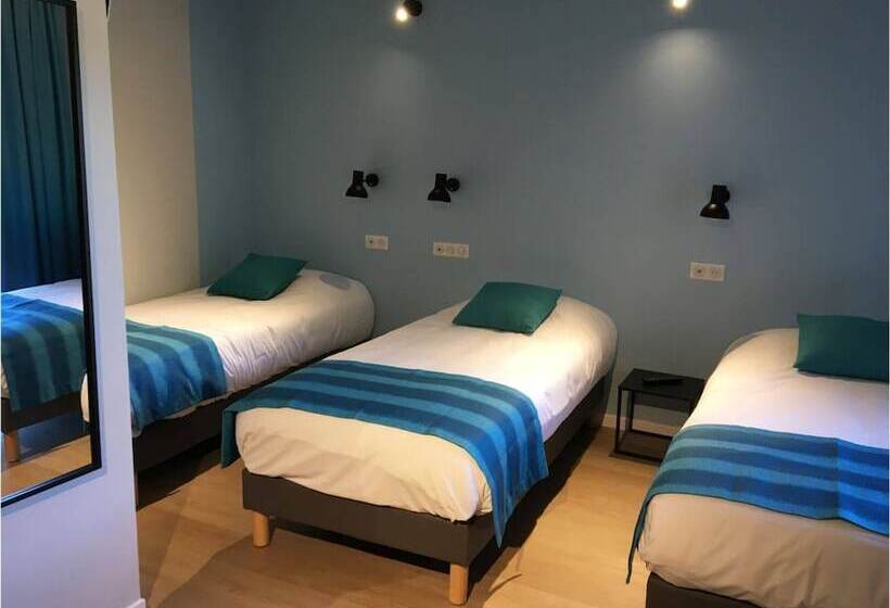 اتاق استاندارد سه نفره, Cantosorgue