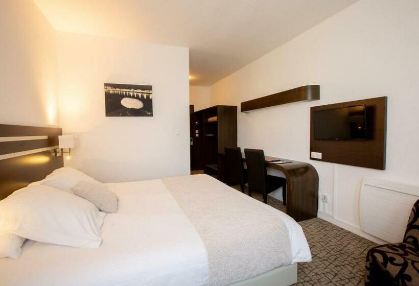 コンフォートルーム, Chantereyne