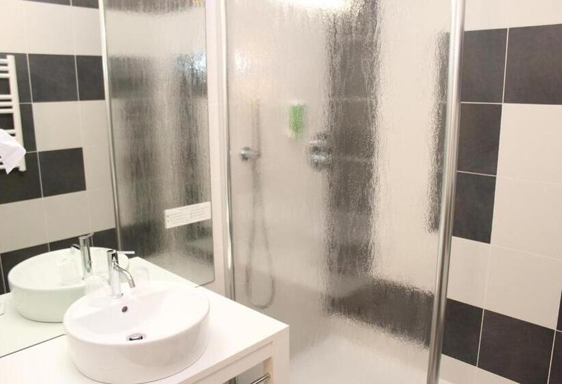 プレステージルーム, Chantereyne