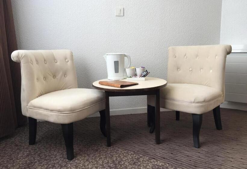 コンフォートルーム, Chantereyne