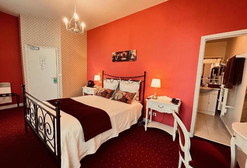 غرفة قياسية, Chateau De Chicamour