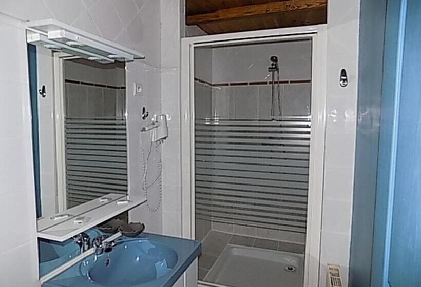 شقة غرفة واحدة, Chateau De Chicamour