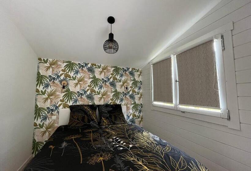 شاليه غرفة نوم واحدة, Chateau De Chicamour