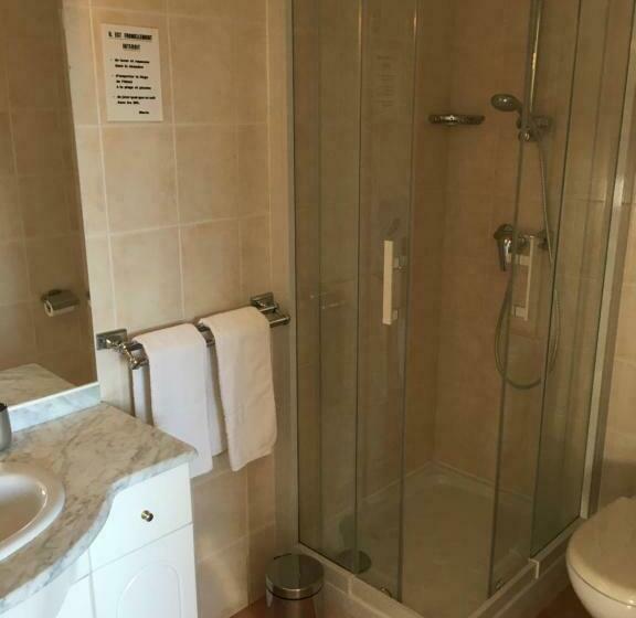 חדר סטנדרט, Du Bosquet