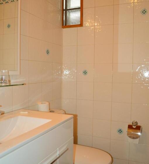 Номер Стандарт, Du Clocher