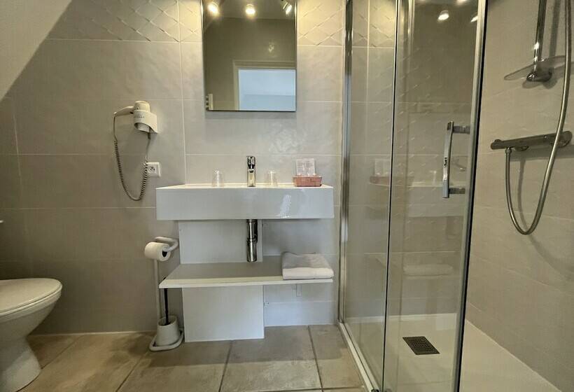 חדר סופריור, Bon Encontre