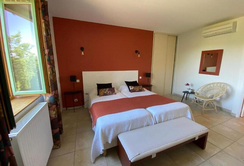 חדר סופריור, Bon Encontre